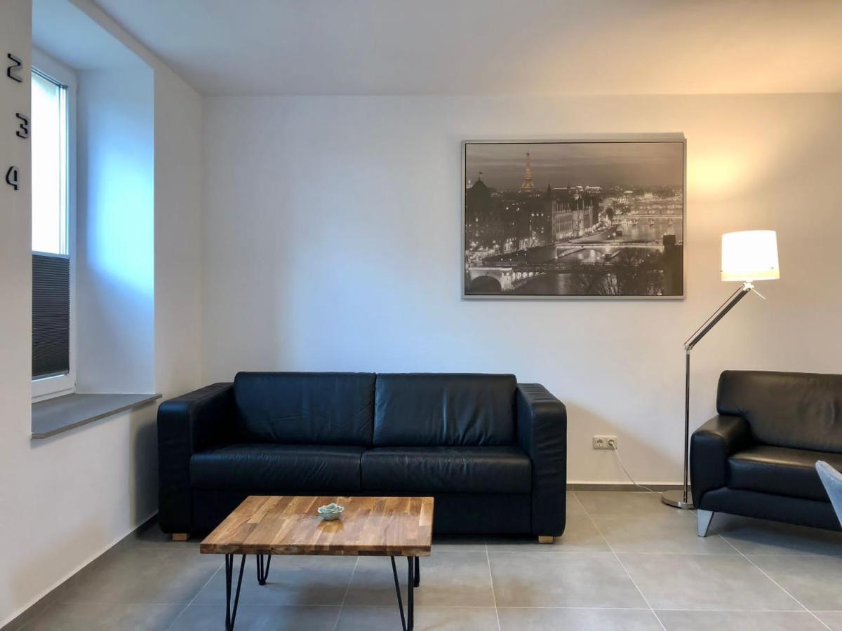 Erdgeschoss-Appartement Mit Seeterasse Ahrensbok Екстер'єр фото
